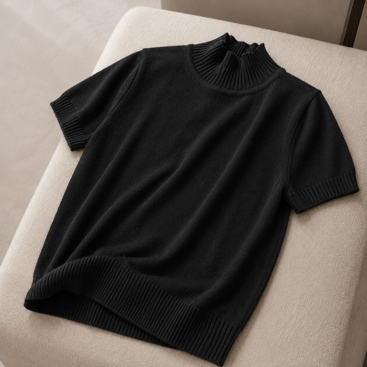 Maelin Half-Neck Top