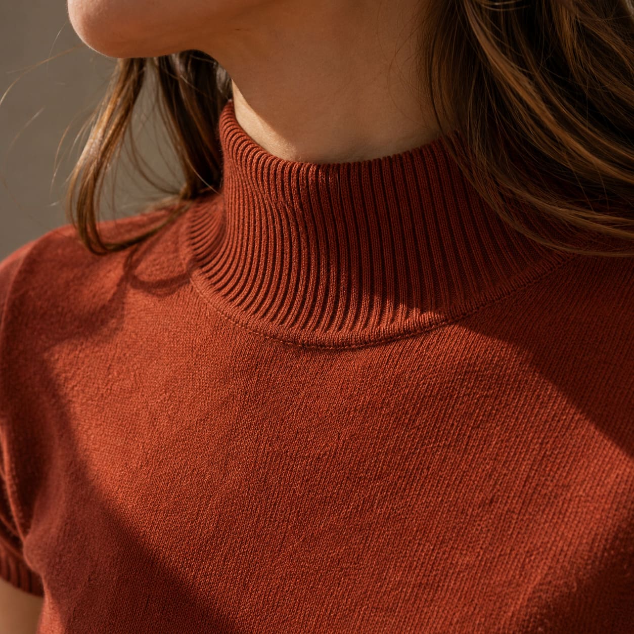 Maelin Half-Neck Top